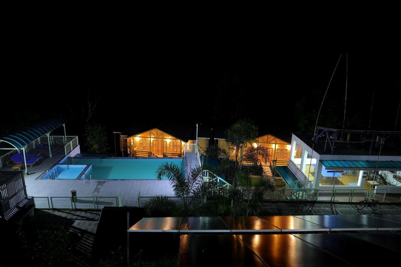 Woodrose Resort Kalpatta Buitenkant foto